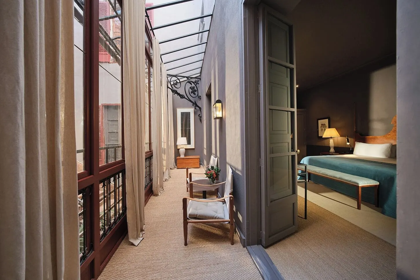 Can Cera: The Signature Junior Suite's gallery over the courtyard