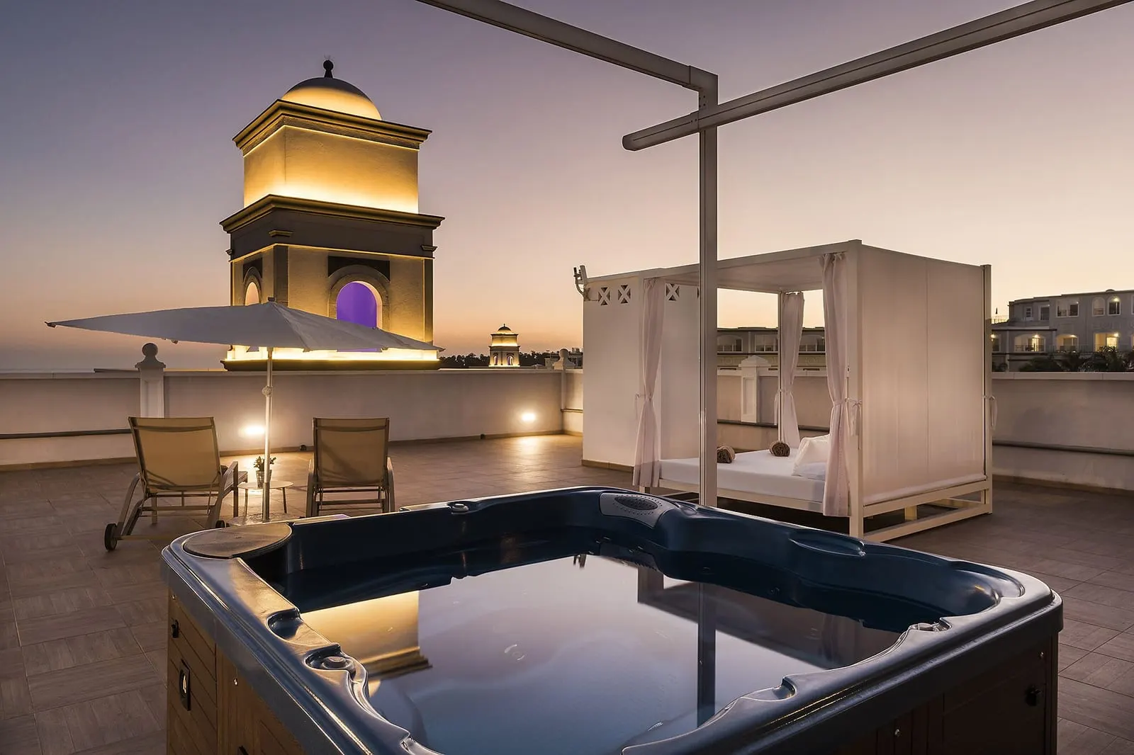 Royal Palm Resort & Spa: The Presidential Suite balcony with Jacuzzi