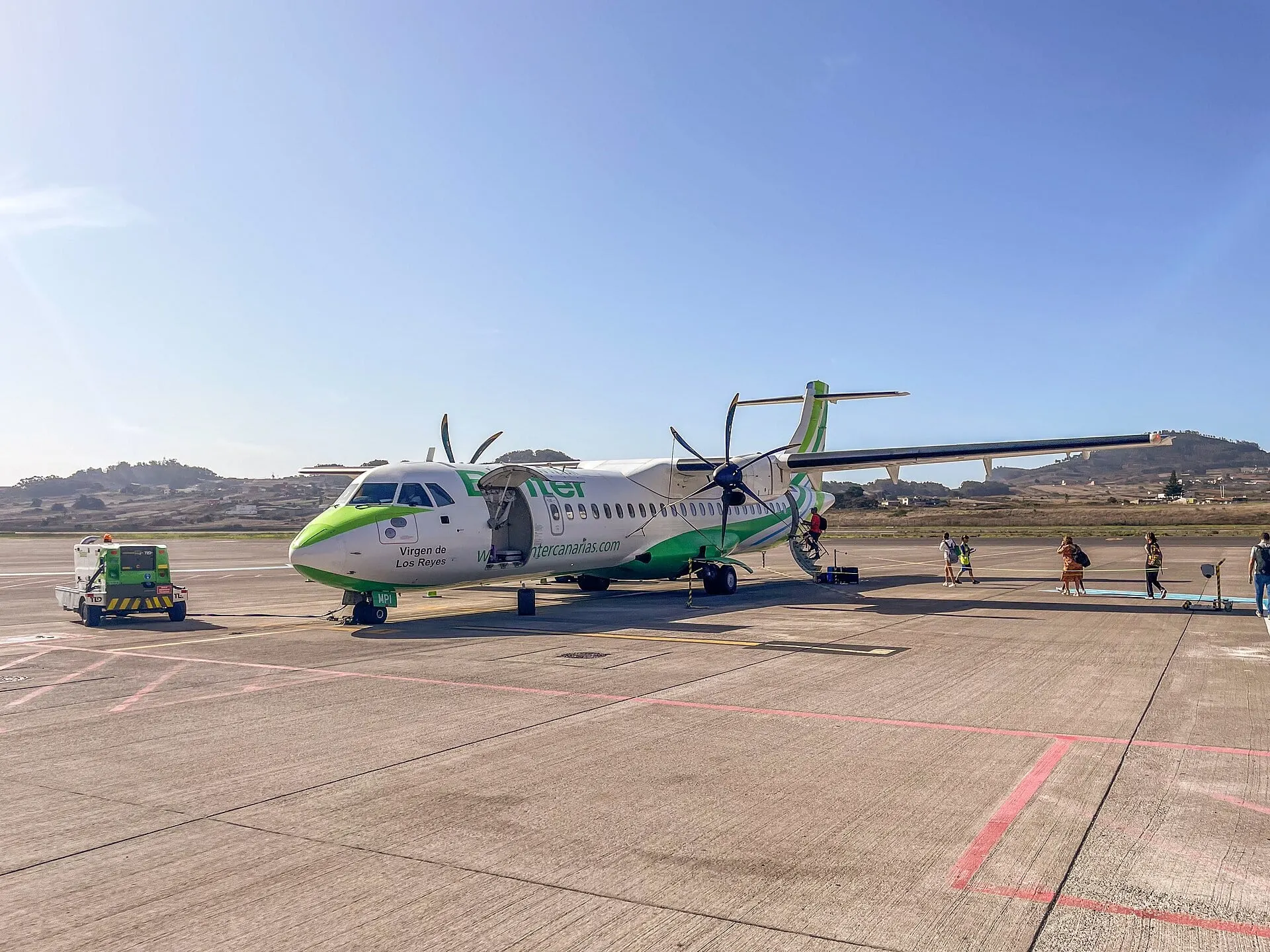 A Binter ATR turboprop boarding on the apron at Tenerife North Airport