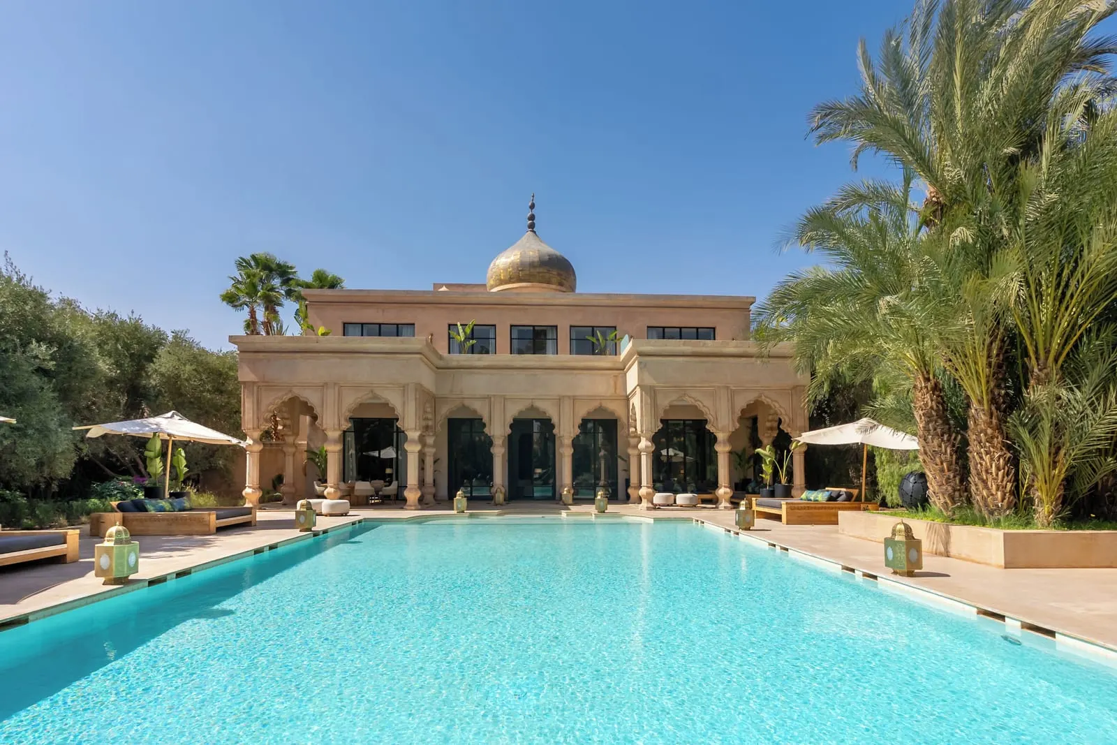 Palais Namaskar: The main pool and its domed pavilion
