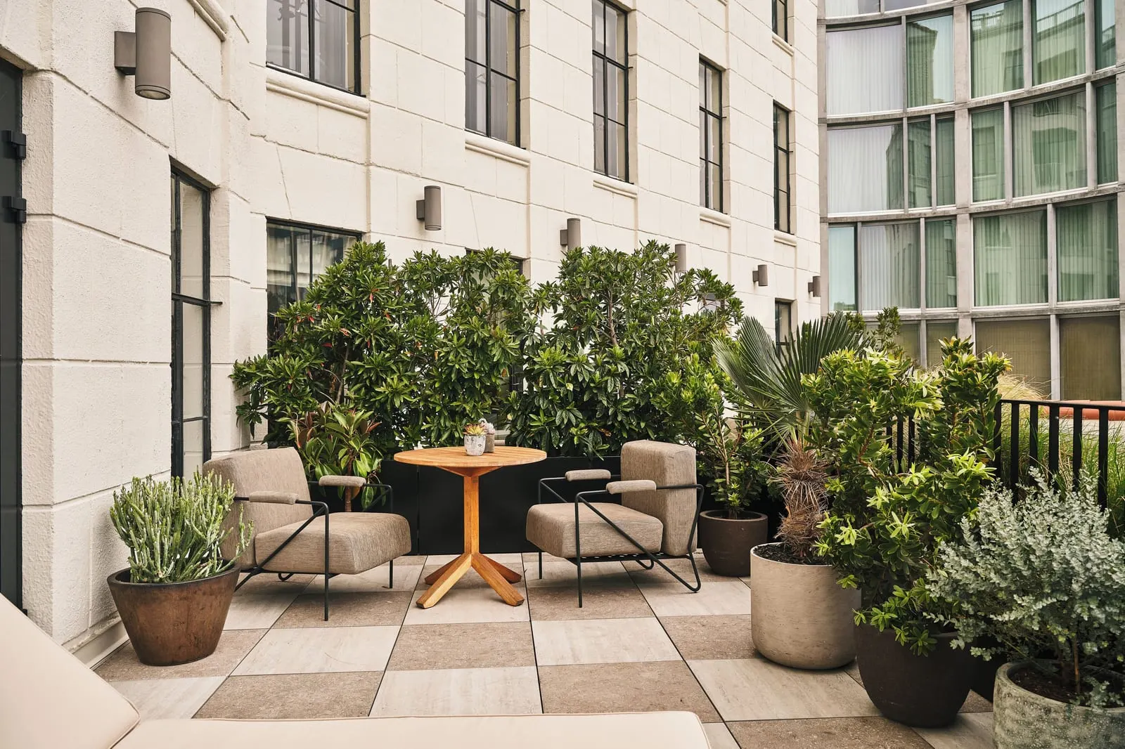 Santa Monica Proper Hotel: A Landmark room's private terrace