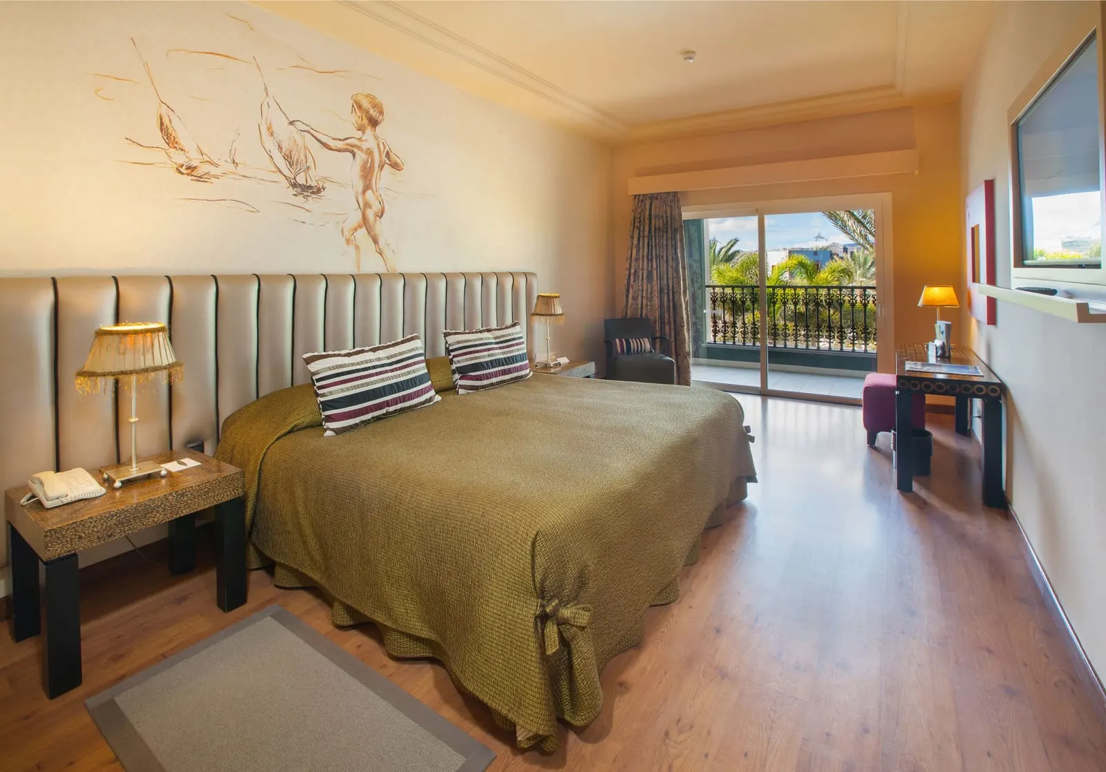 Lopesan Villa del Conde Resort & Thalasso: The separate bedroom of a Junior Suite