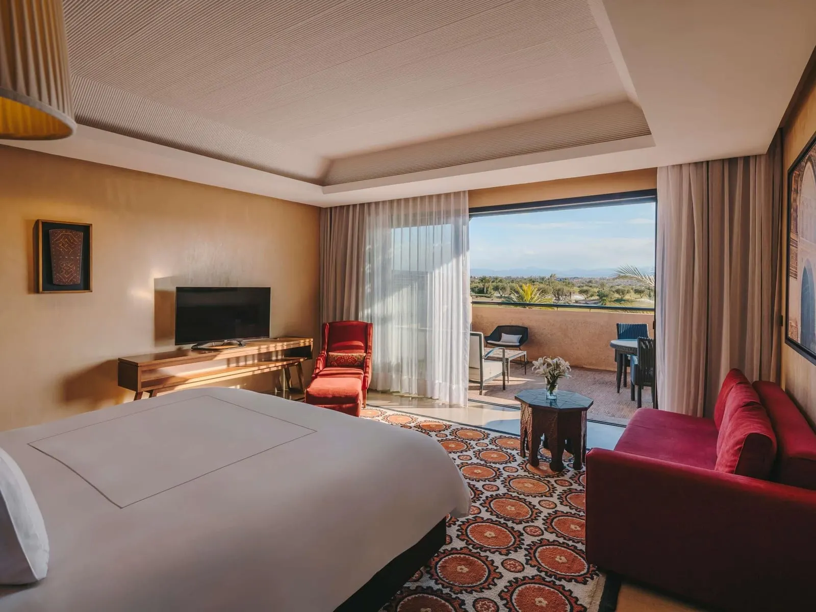Fairmont Royal Palm Marrakech: A Junior Suite Atlas View and its terrace