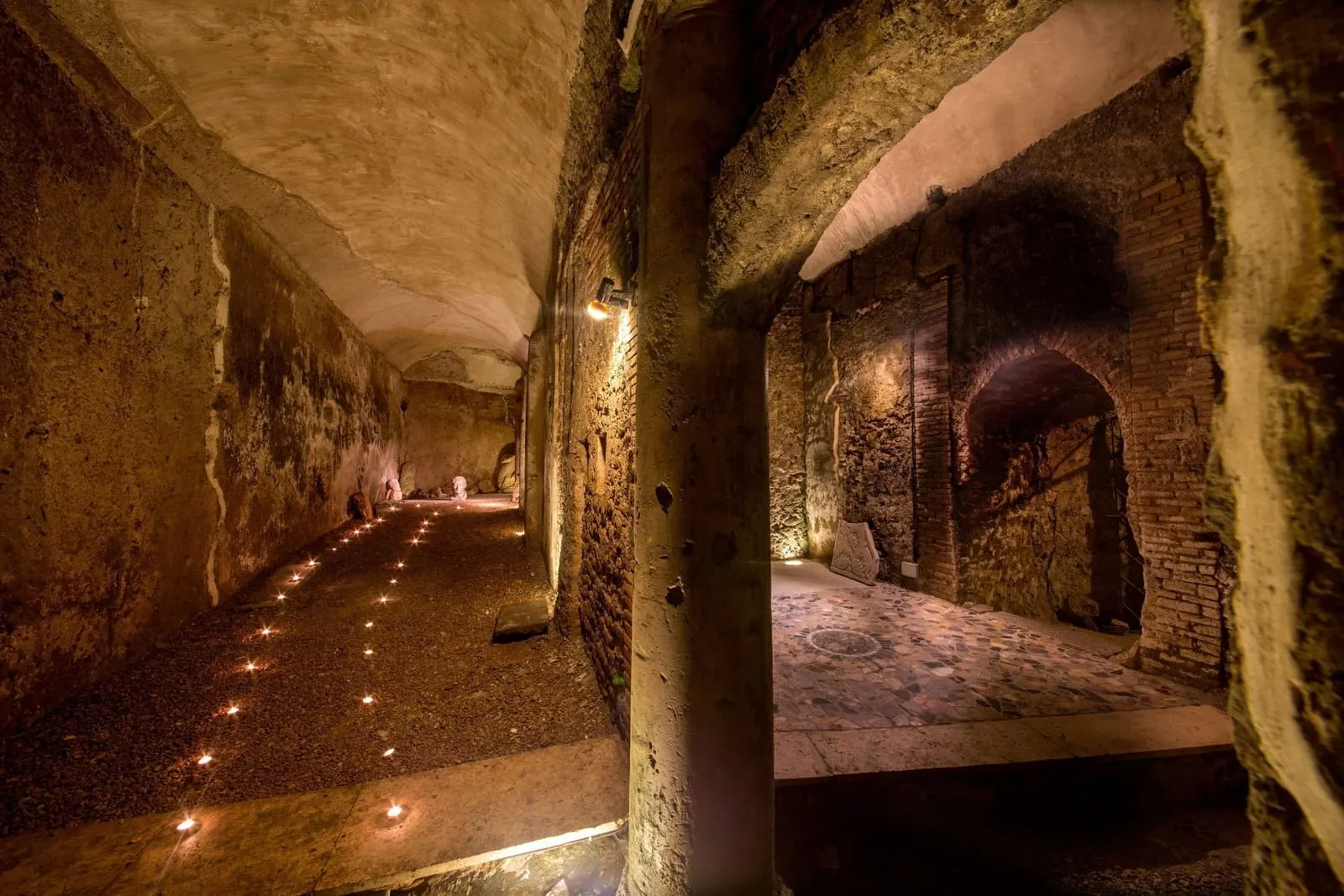 The Inn at the Roman Forum: Into the Augustan galleries, off the lobby