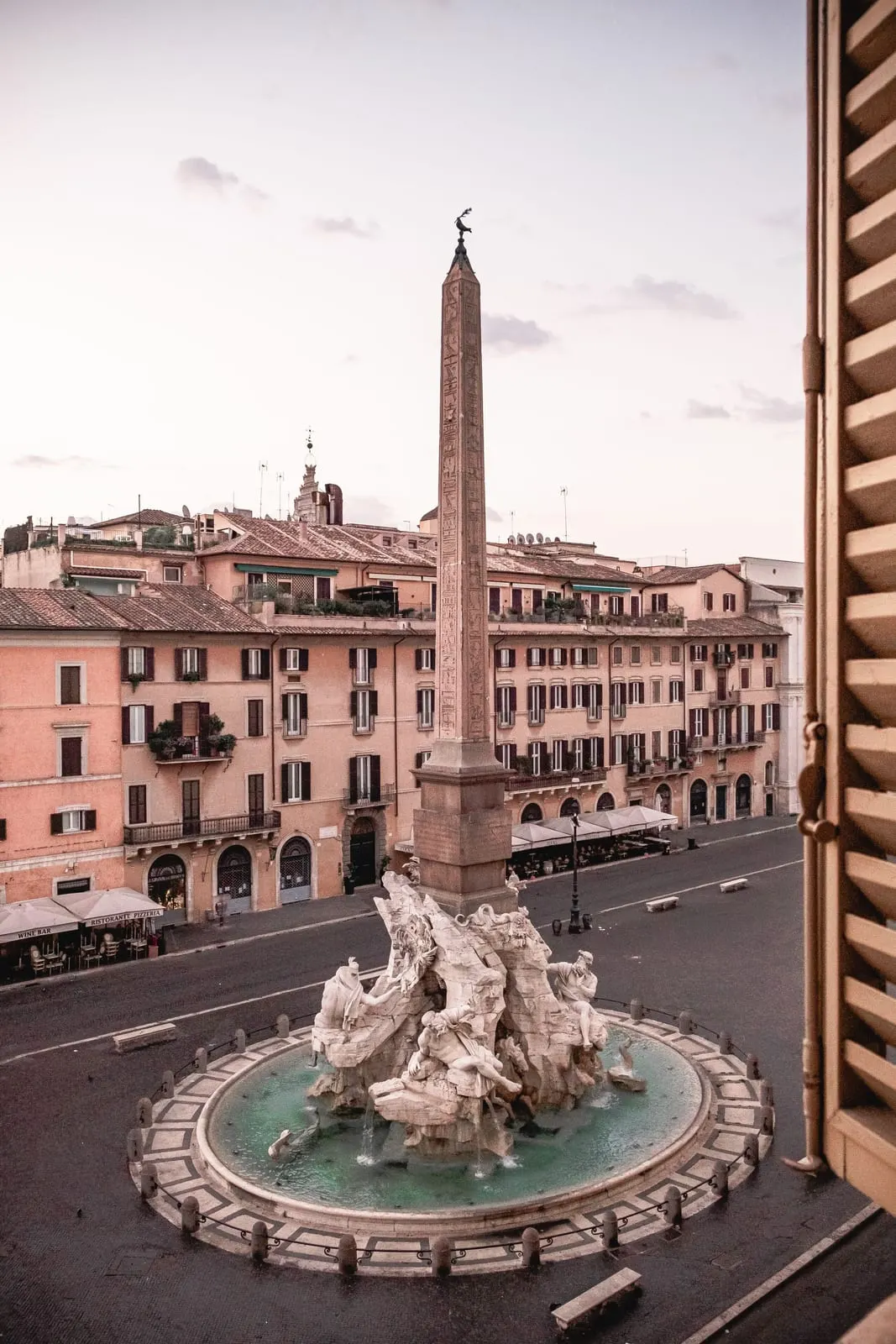 Eitch Borromini Palazzo Pamphilj: The obelisk from the window