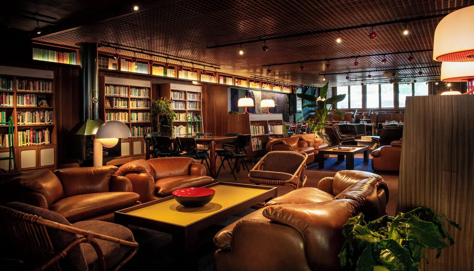 The Standard, London: The library lounge