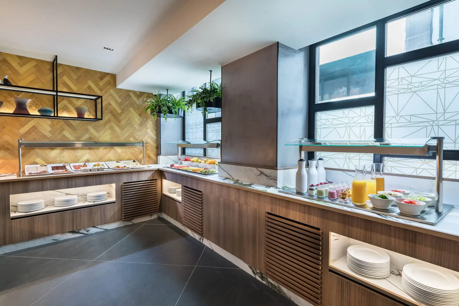 Barceló Funchal Oldtown: The breakfast buffet with fresh juices