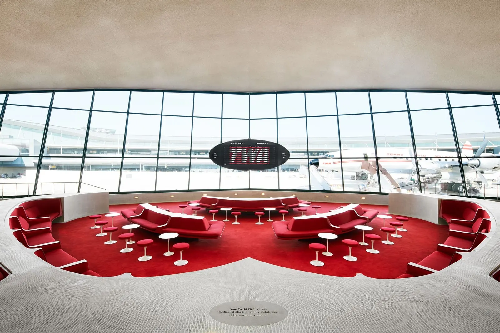 TWA Hotel: The Sunken Lounge under the split-flap board
