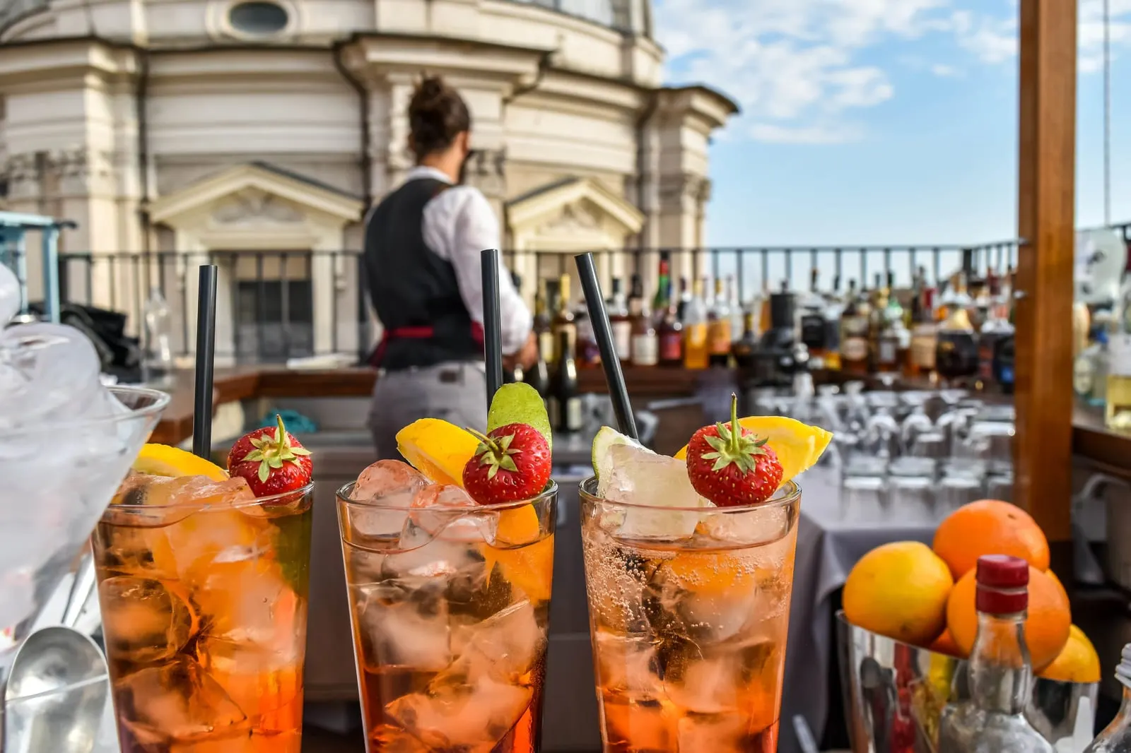 Eitch Borromini Palazzo Pamphilj: Cocktails above the square