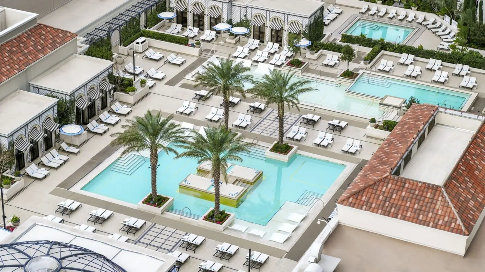 The Venetian Resort Las Vegas: The two-acre pool deck from above