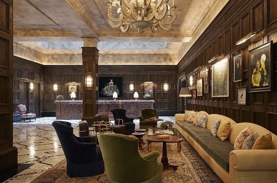 The Beekman, A Thompson Hotel: The Bar Room on the atrium floor