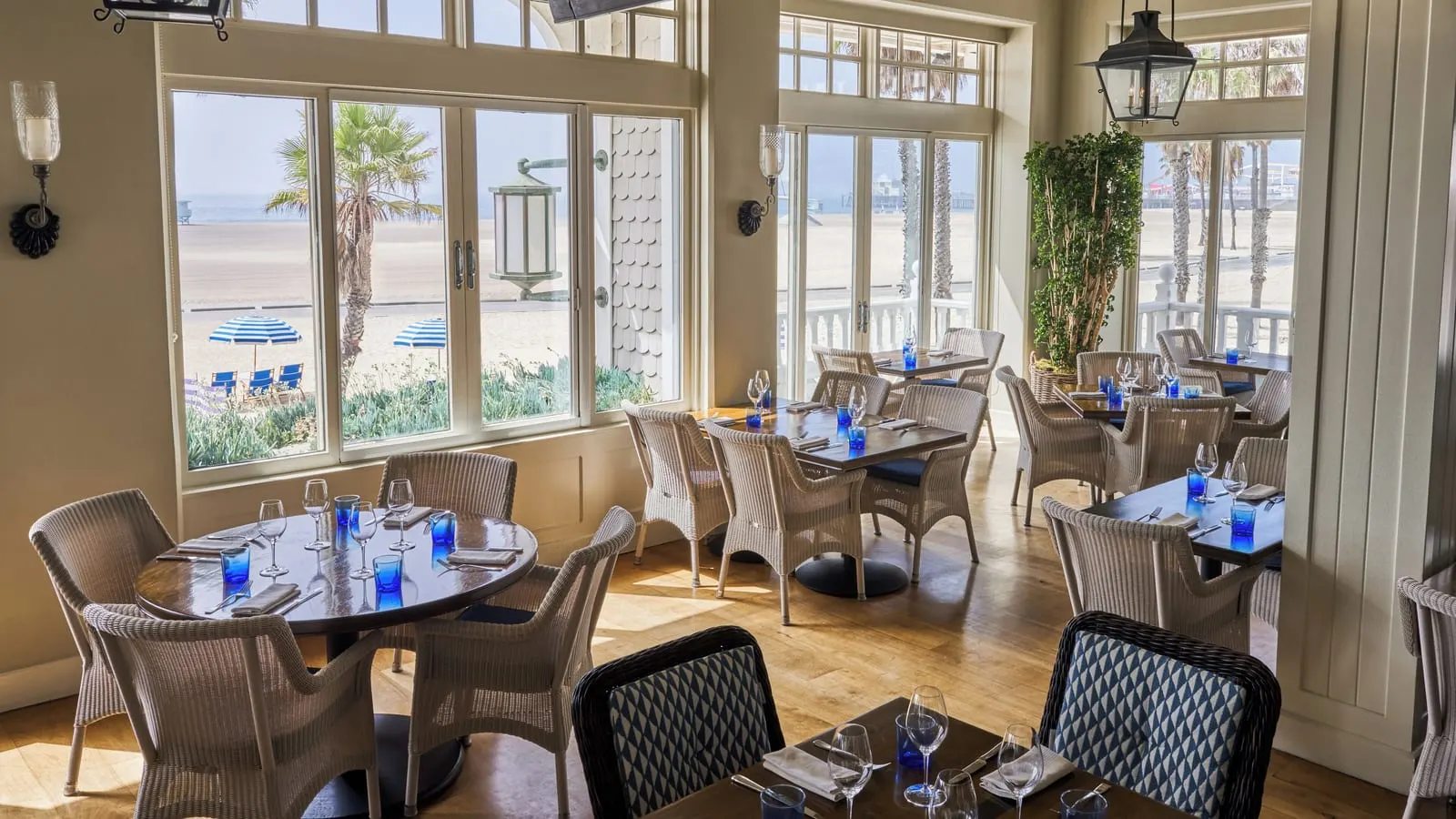 Shutters on the Beach: A dining room looking onto the beach