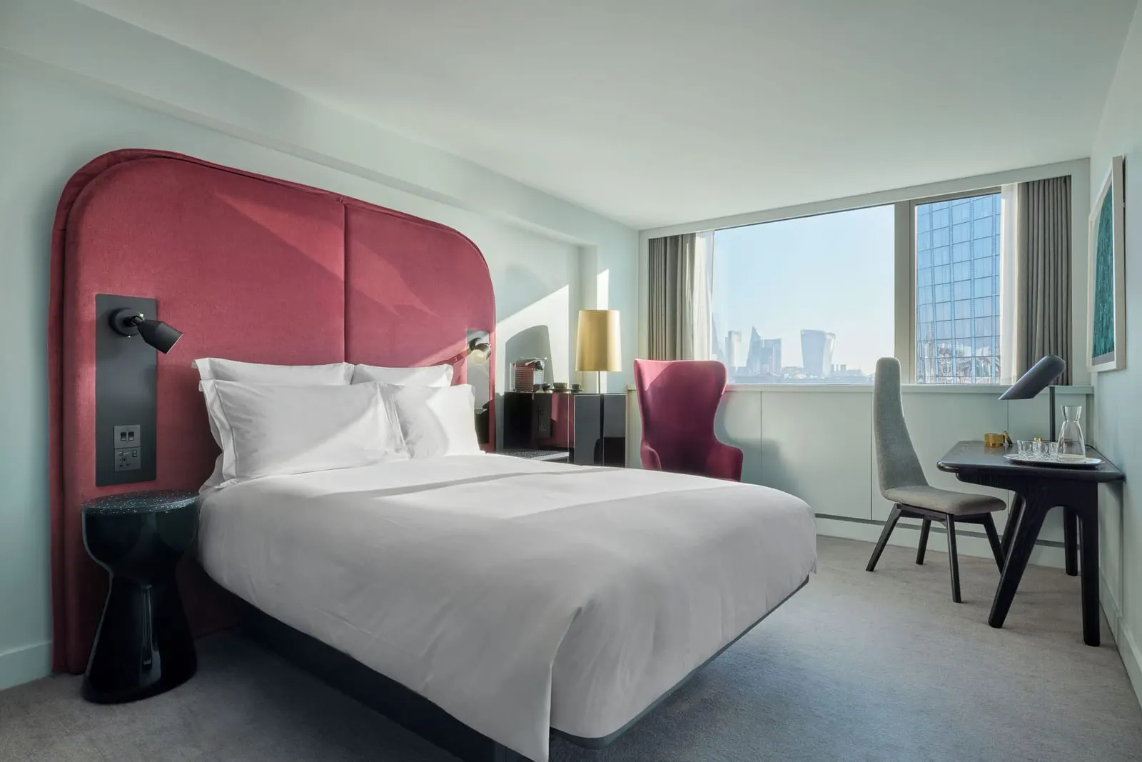Sea Containers London: A room facing the city
