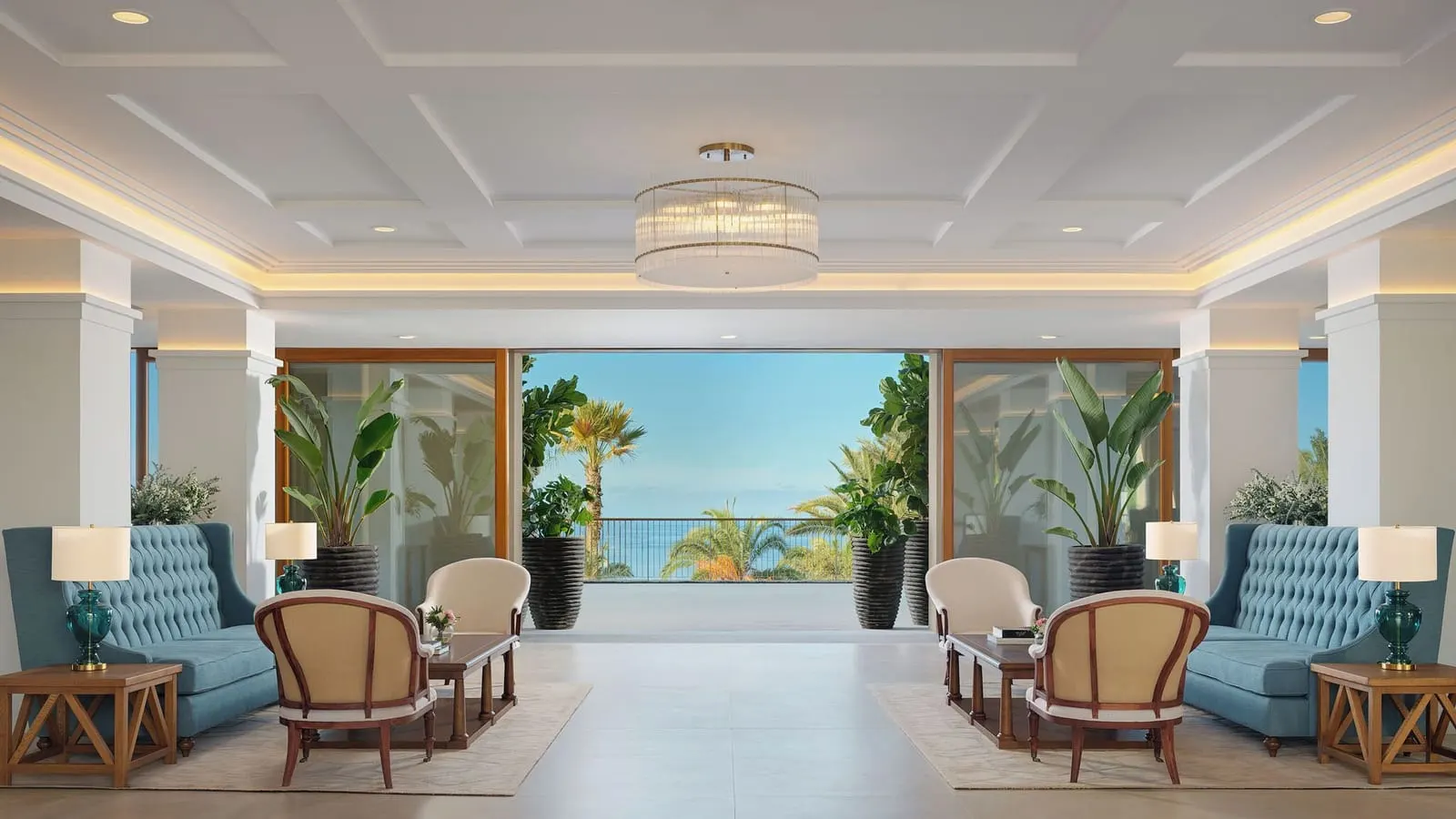 Gran Hotel Taoro: Lobby opening onto the palms