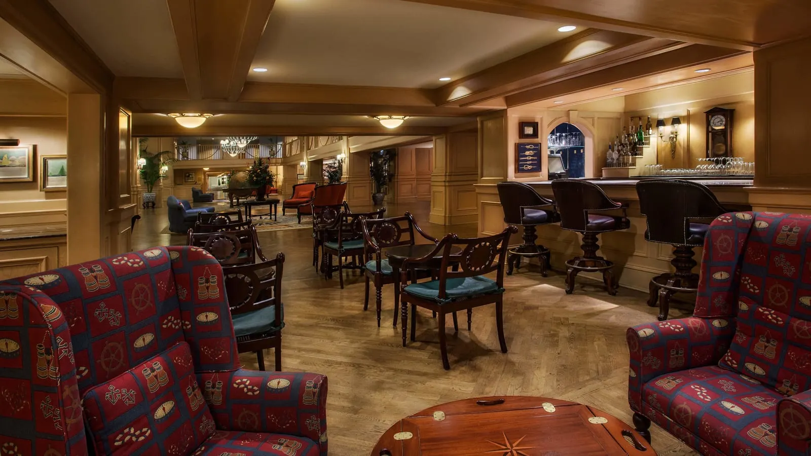 Disney's Yacht Club Resort: Nautical armchairs at the bar off the lobby