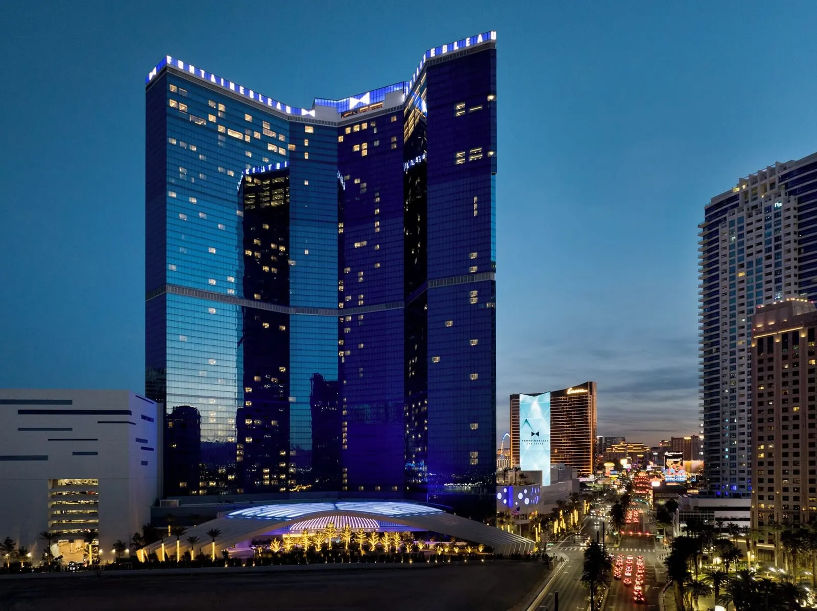 Fontainebleau Las Vegas: The 67-storey tower at dusk on the Strip