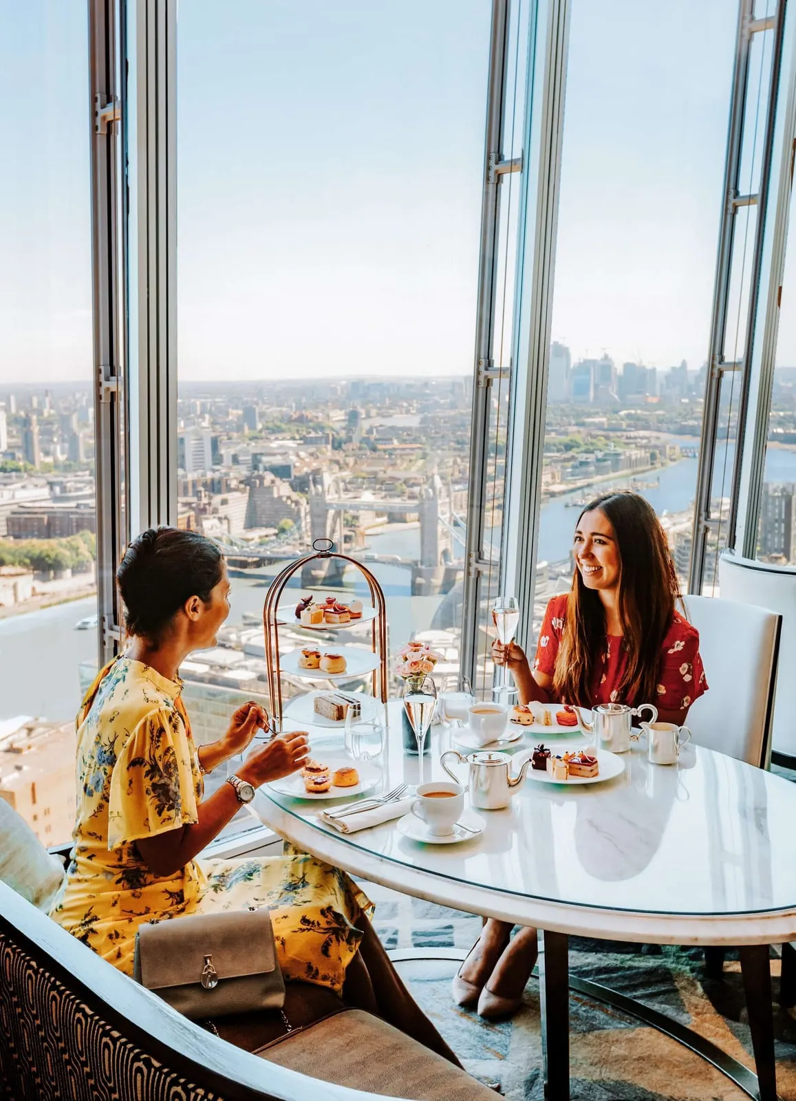 Shangri-La The Shard, London: Afternoon tea above the river