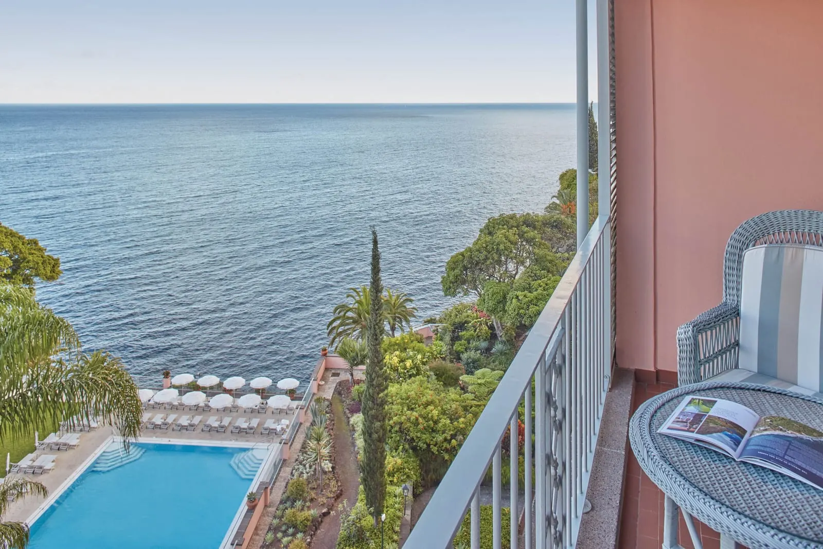 Reid's Palace, A Belmond Hotel: A balcony above the pools and the sea