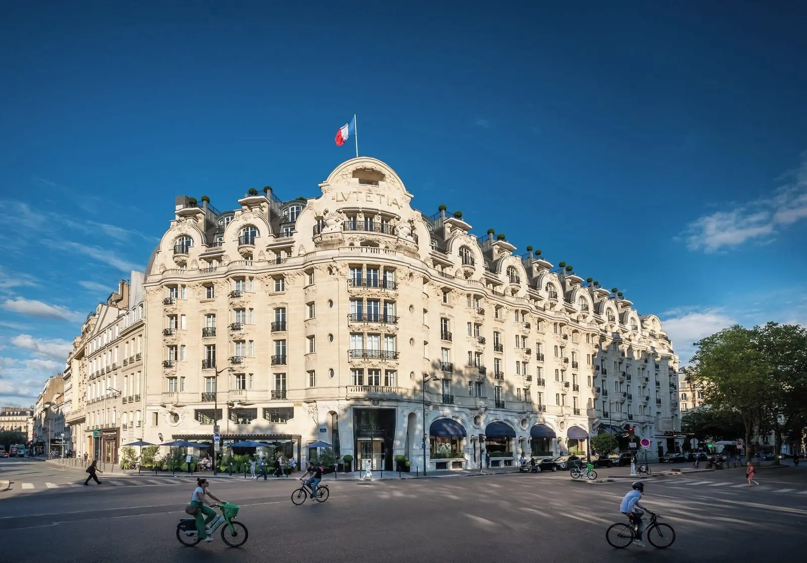 Mandarin Oriental Lutetia, Paris: On the corner of Boulevard Raspail and Rue de Sèvres