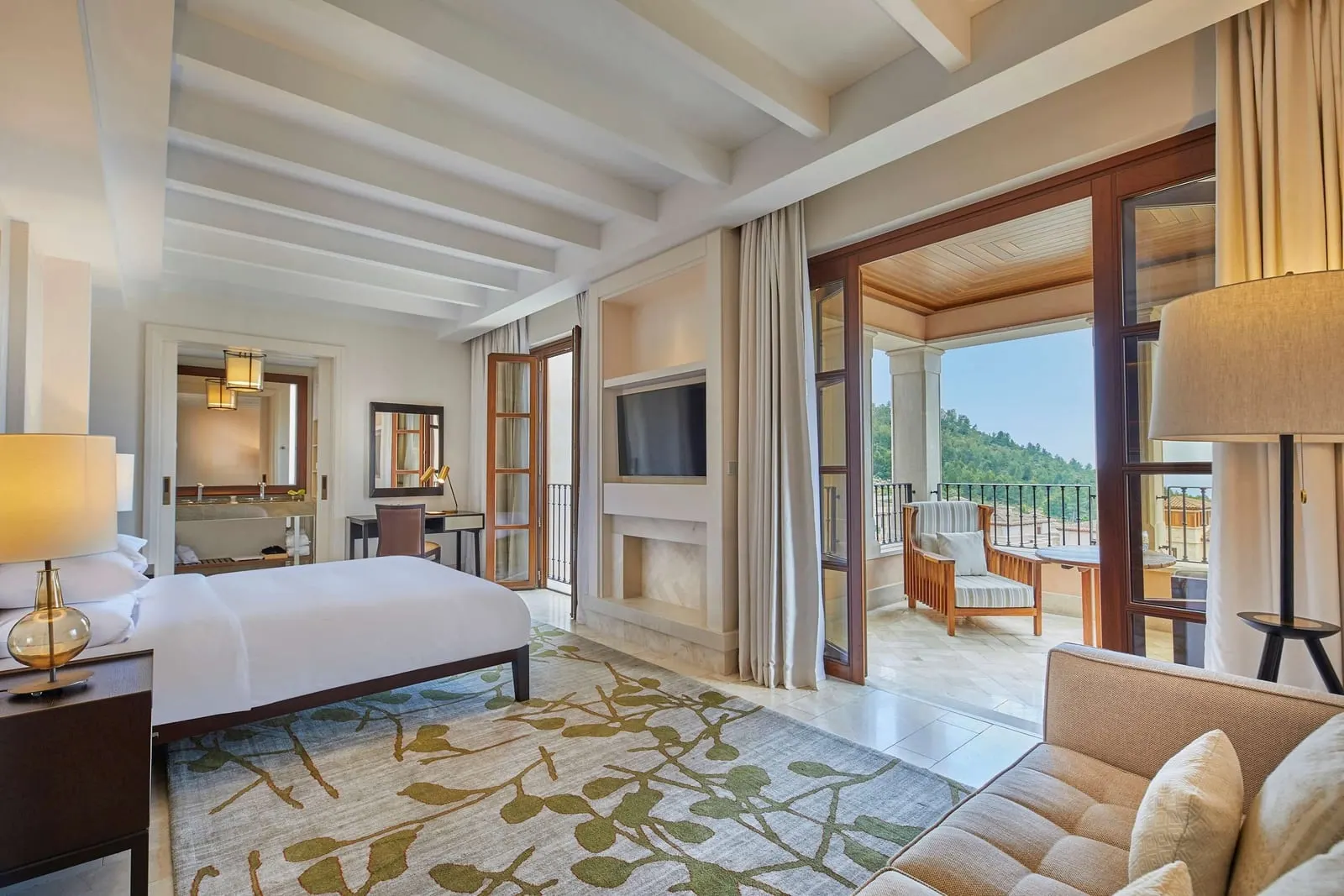 Cap Vermell Grand Hotel: A Junior Suite Valley View, opening onto its terrace