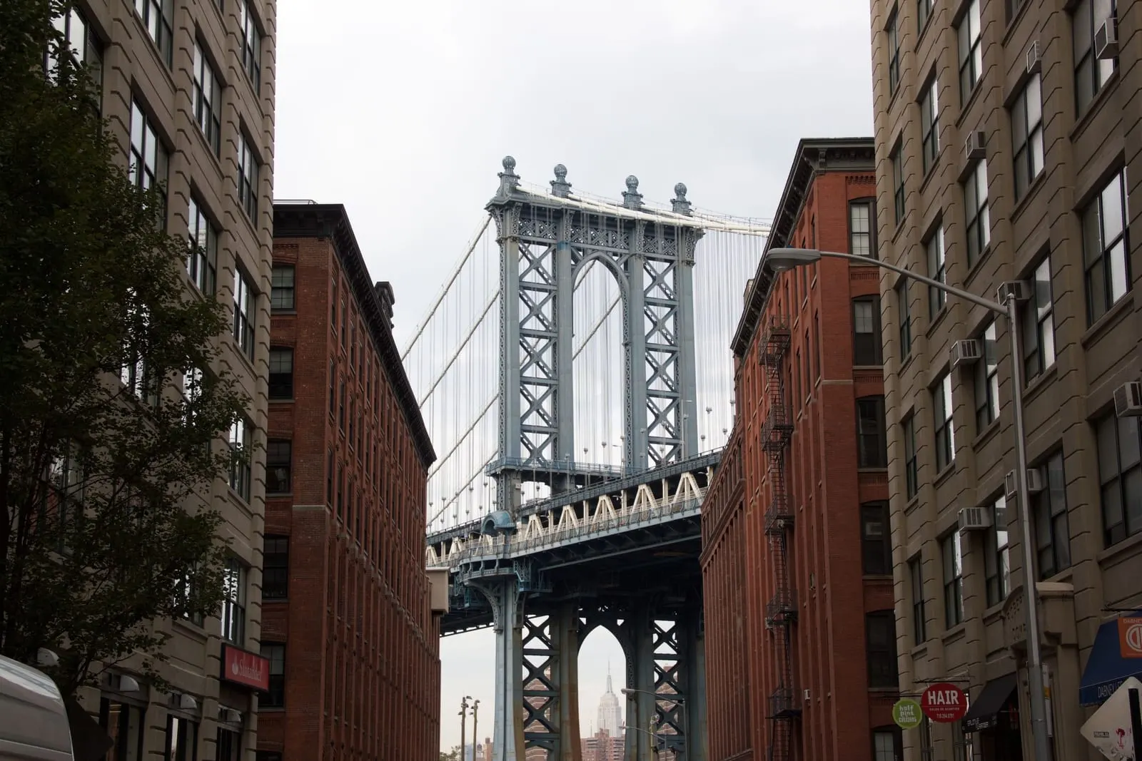 1 Hotel Brooklyn Bridge: DUMBO, under the Manhattan Bridge