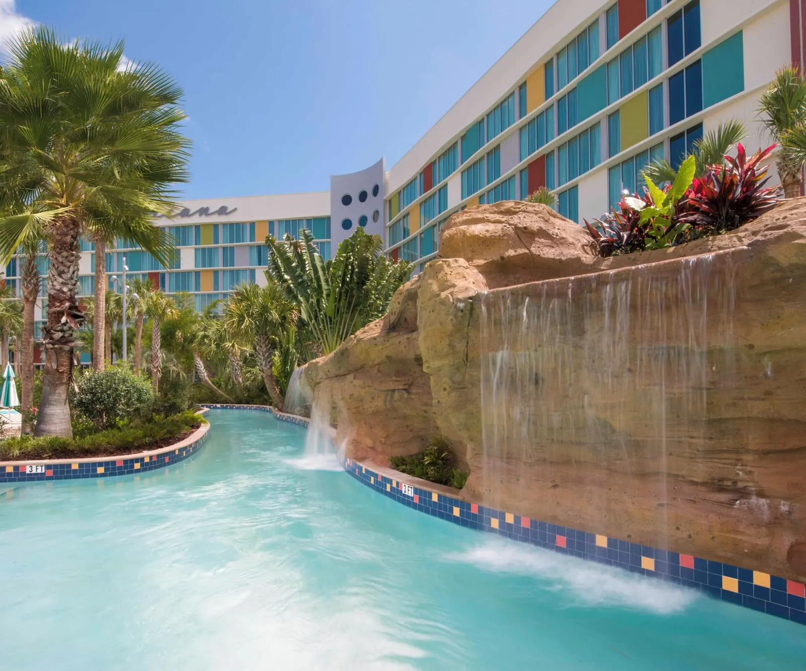 Universal Cabana Bay Beach Resort: The lazy river past a rock waterfall