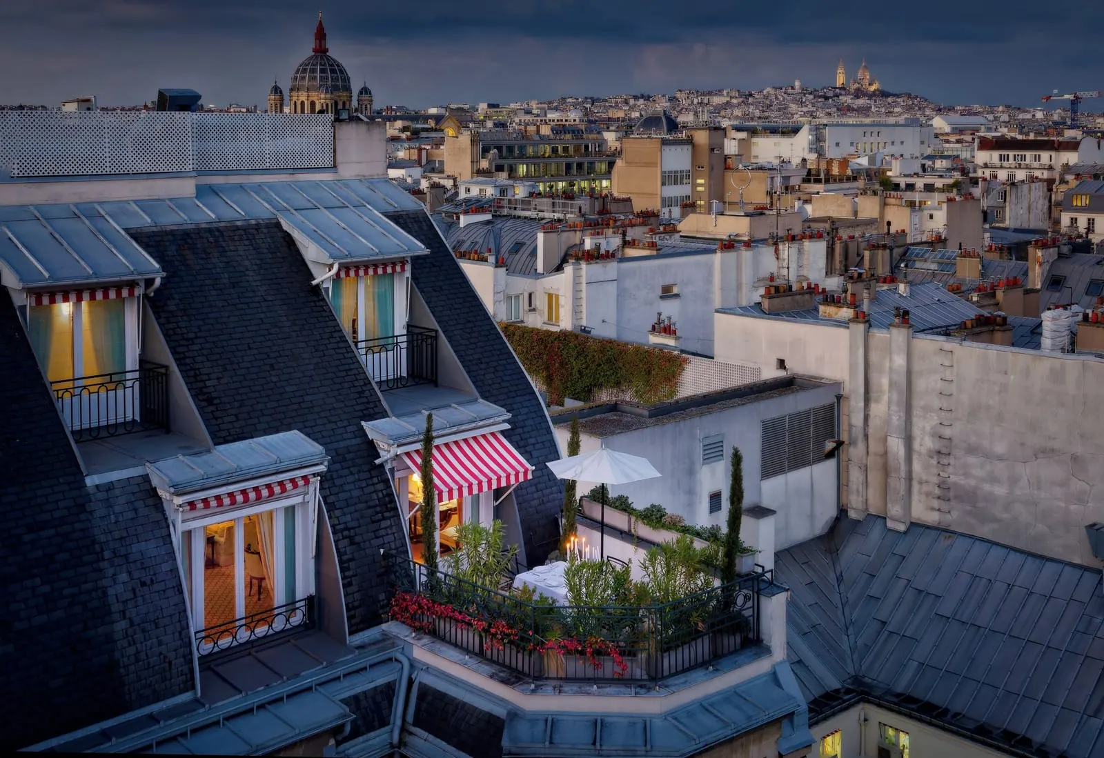 Le Bristol Paris: Dusk over the rooftops to Saint-Augustin and Sacré-Cœur