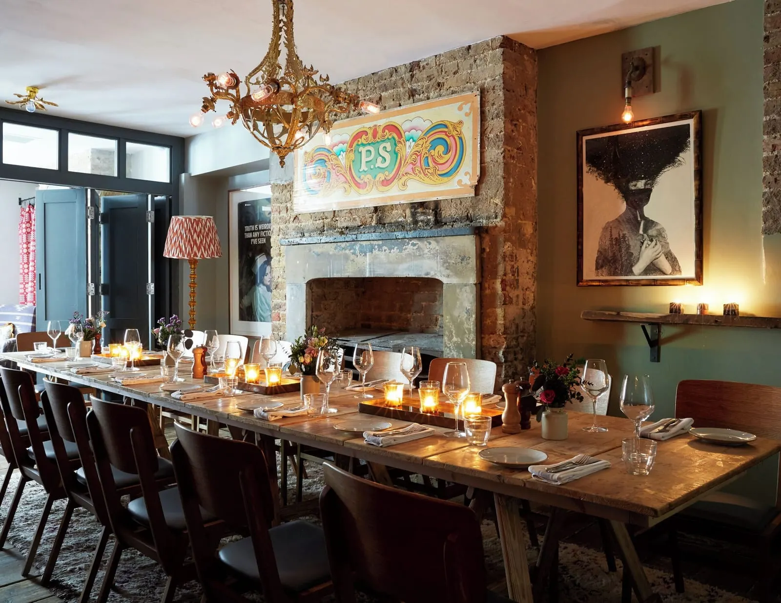 Artist Residence London: The long table