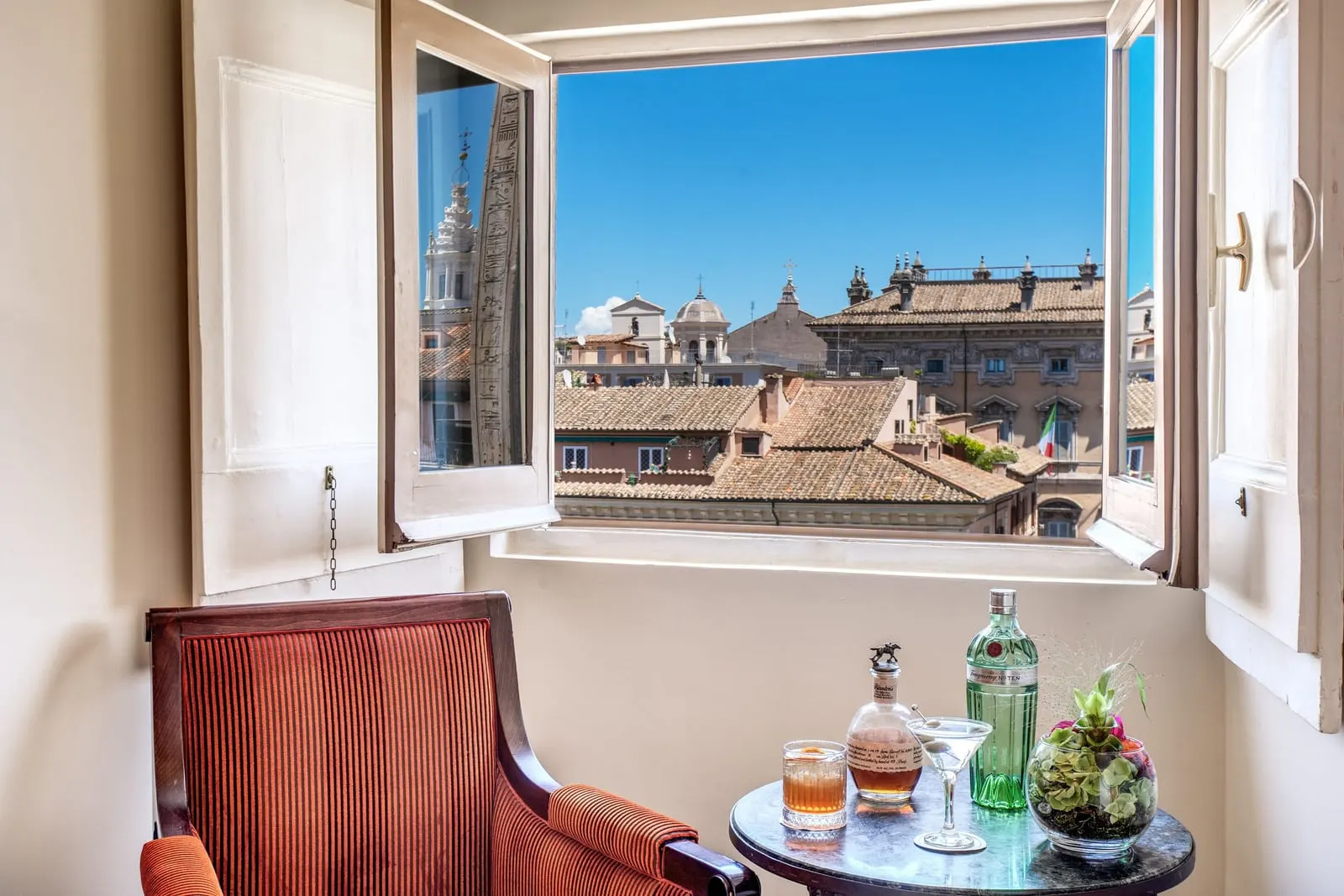 Eitch Borromini Palazzo Pamphilj: A window over the rooftops