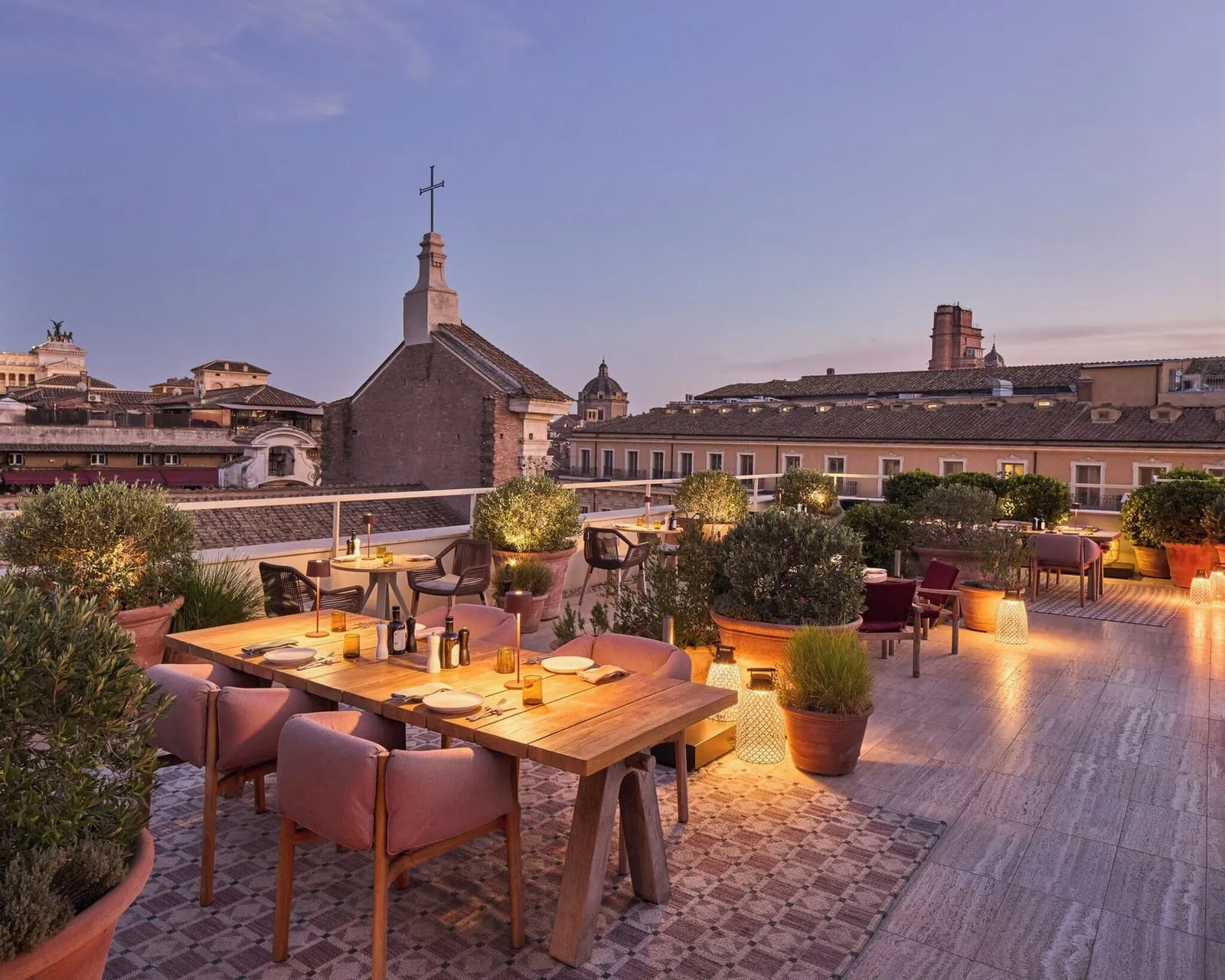 Six Senses Rome: The roof at dusk
