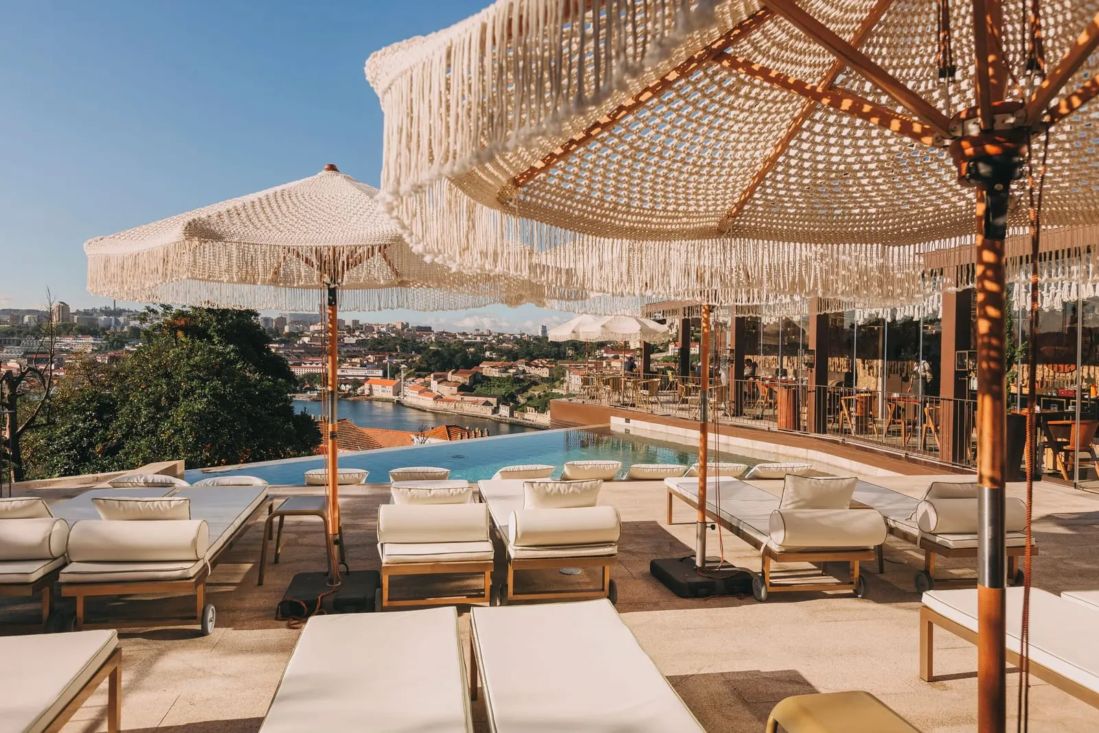 Torel Avantgarde: The pool terrace