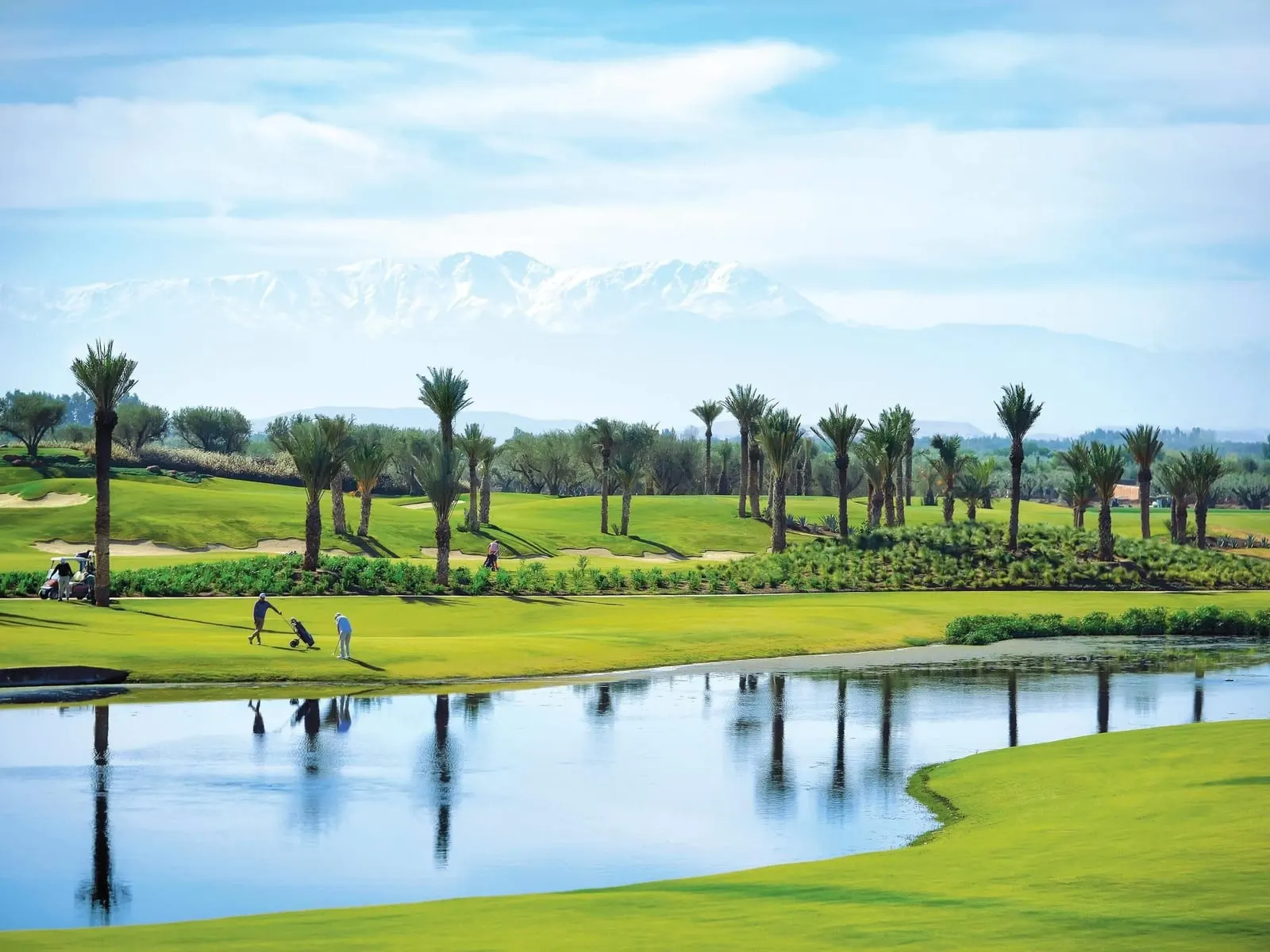 Fairmont Royal Palm Marrakech: The golf course with the Atlas beyond