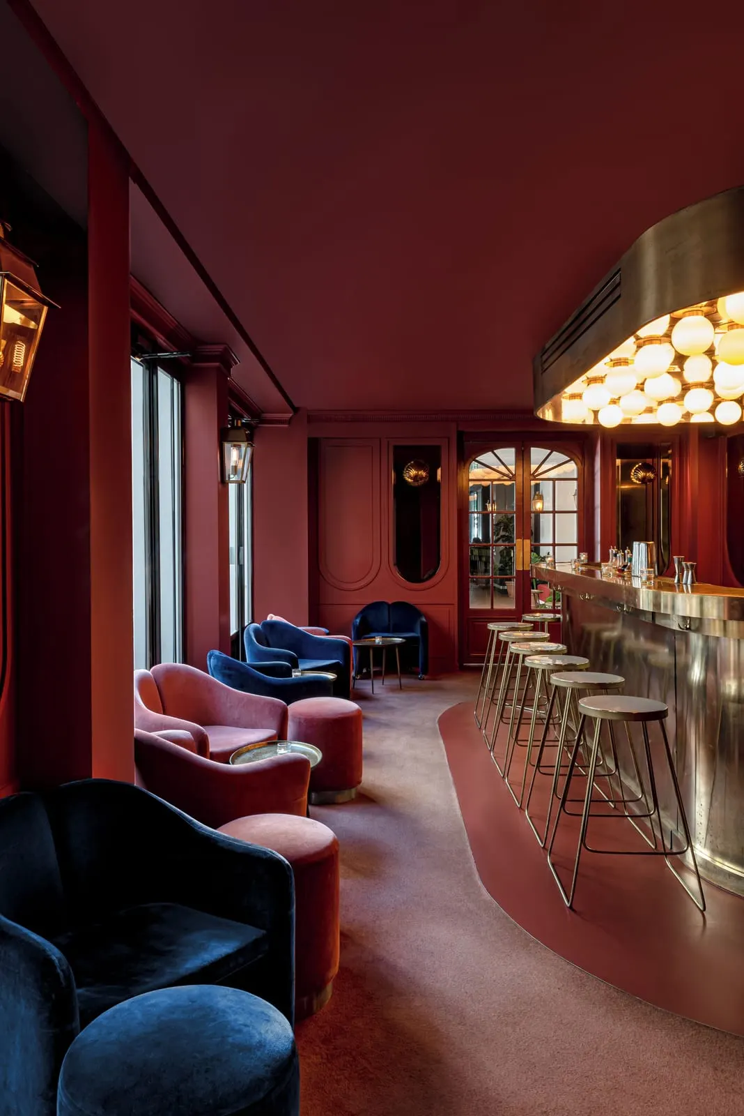 Grands Boulevards Experimental: The Shell, the velvet and copper winter bar