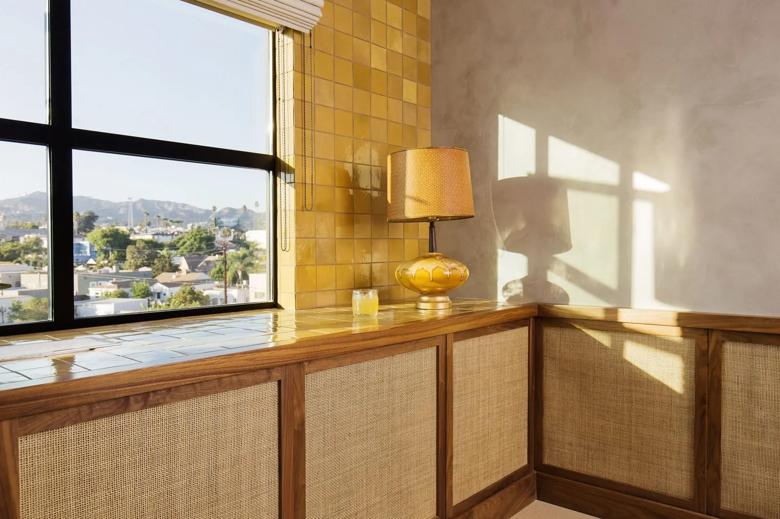 Silver Lake Pool & Inn: Rooftops, palms and hills through the window