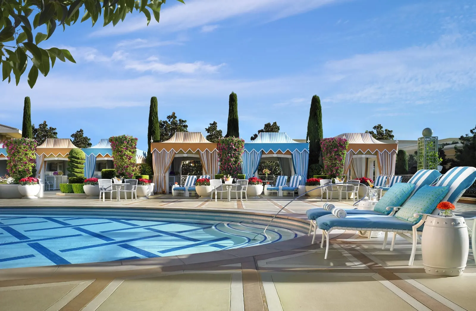 Wynn Las Vegas: The private Tower Suites pool and its cabanas
