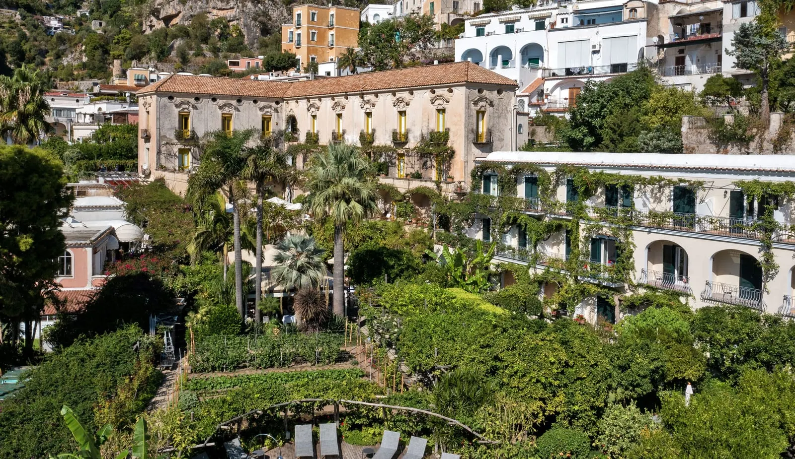 Palazzo Murat: The palazzo and its garden in Positano