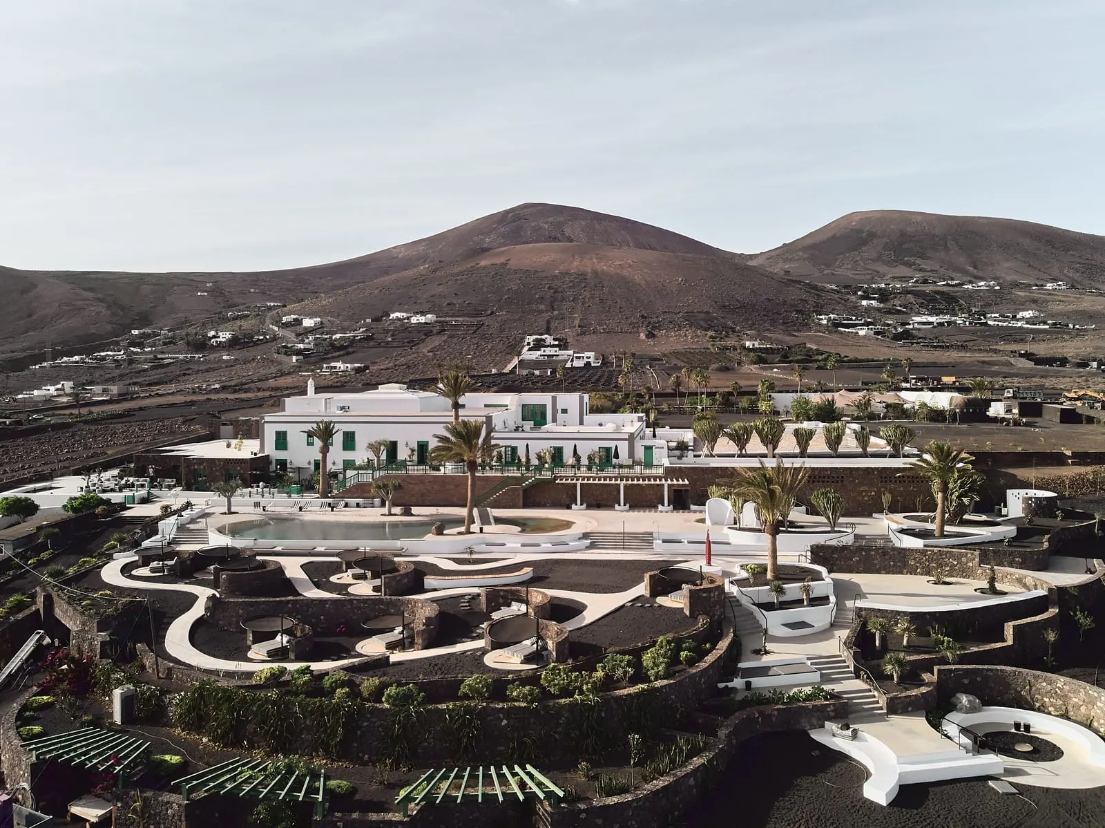 Hotel César Lanzarote: The white house among black lava and volcanoes