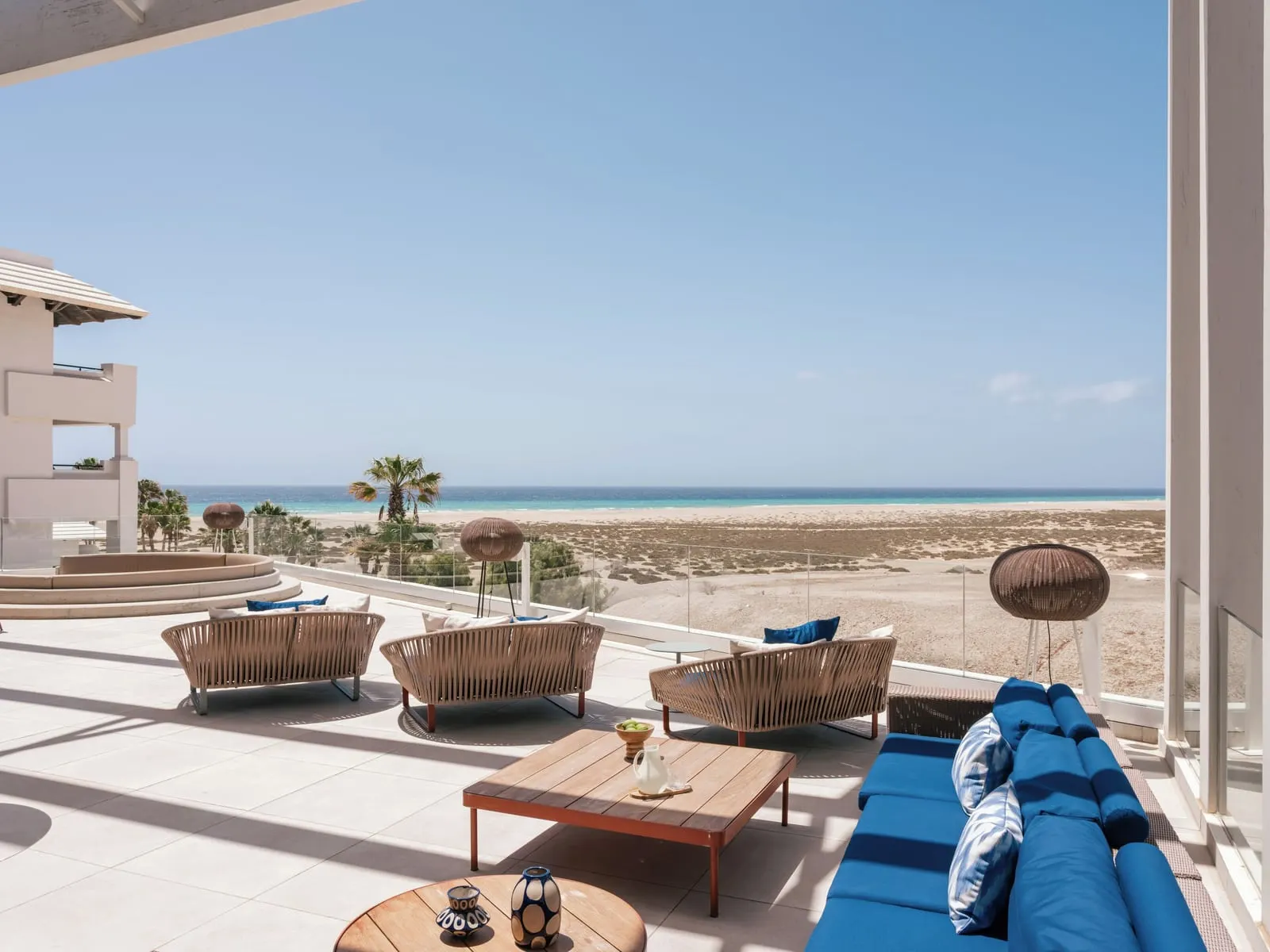 ZEL Fuerteventura: A lounge terrace looking over the beach