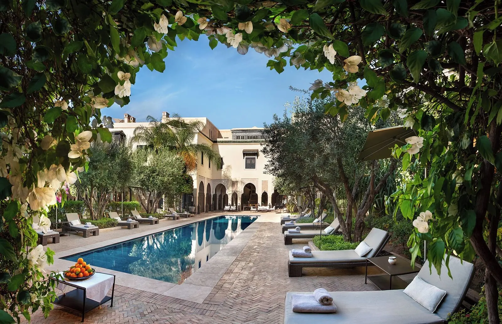 La Villa des Orangers: The 16-metre pool in its own patio