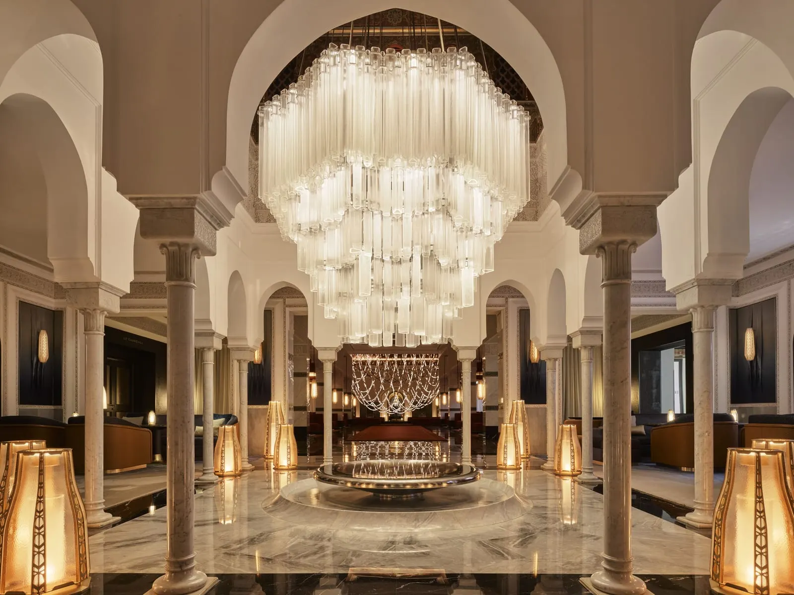 La Mamounia: The lobby under its glass chandelier
