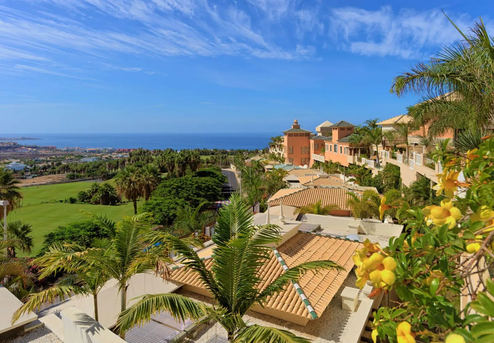 Royal Garden Villas & Spa: The villas above the coast