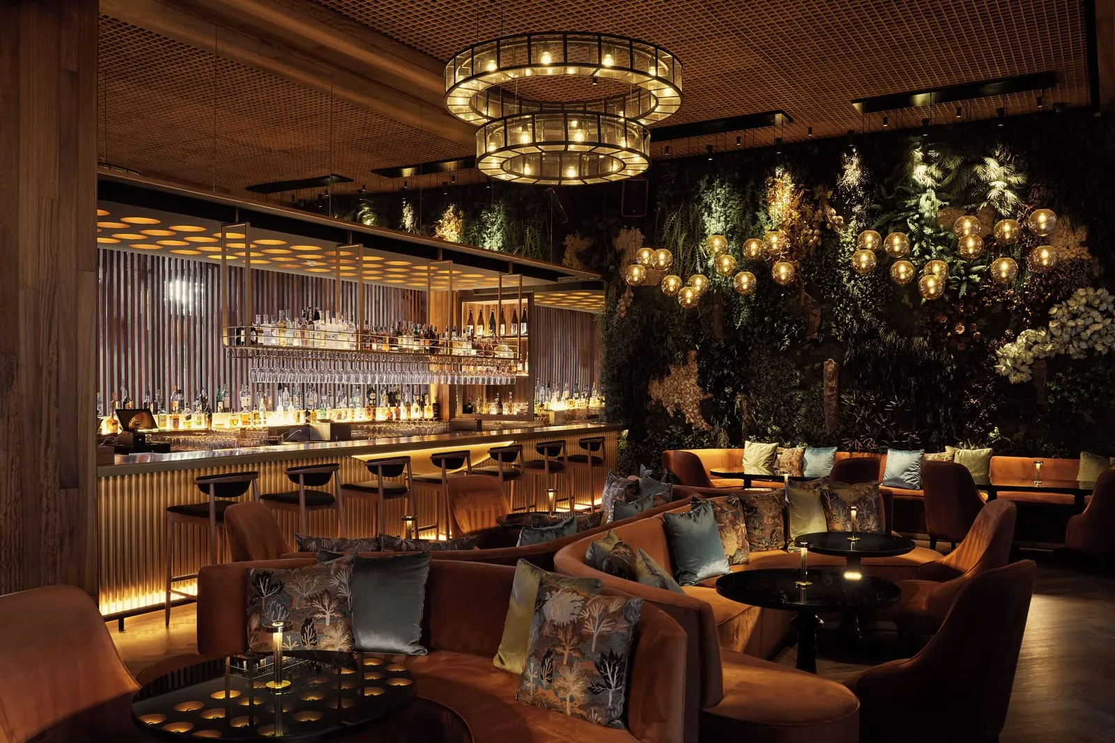 Nobu Hotel Marrakech: The Nobu Bar and its wall of greenery