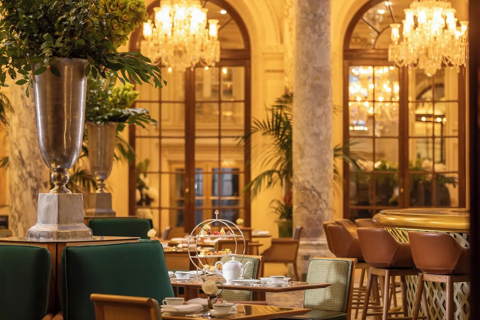 The Plaza: Tea in the Palm Court