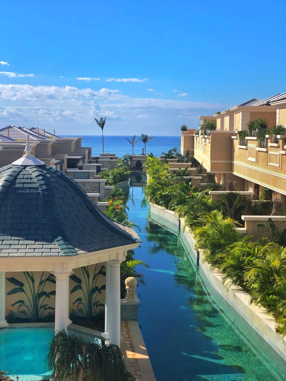Royal River Luxury Hotel: The resort and its water gardens