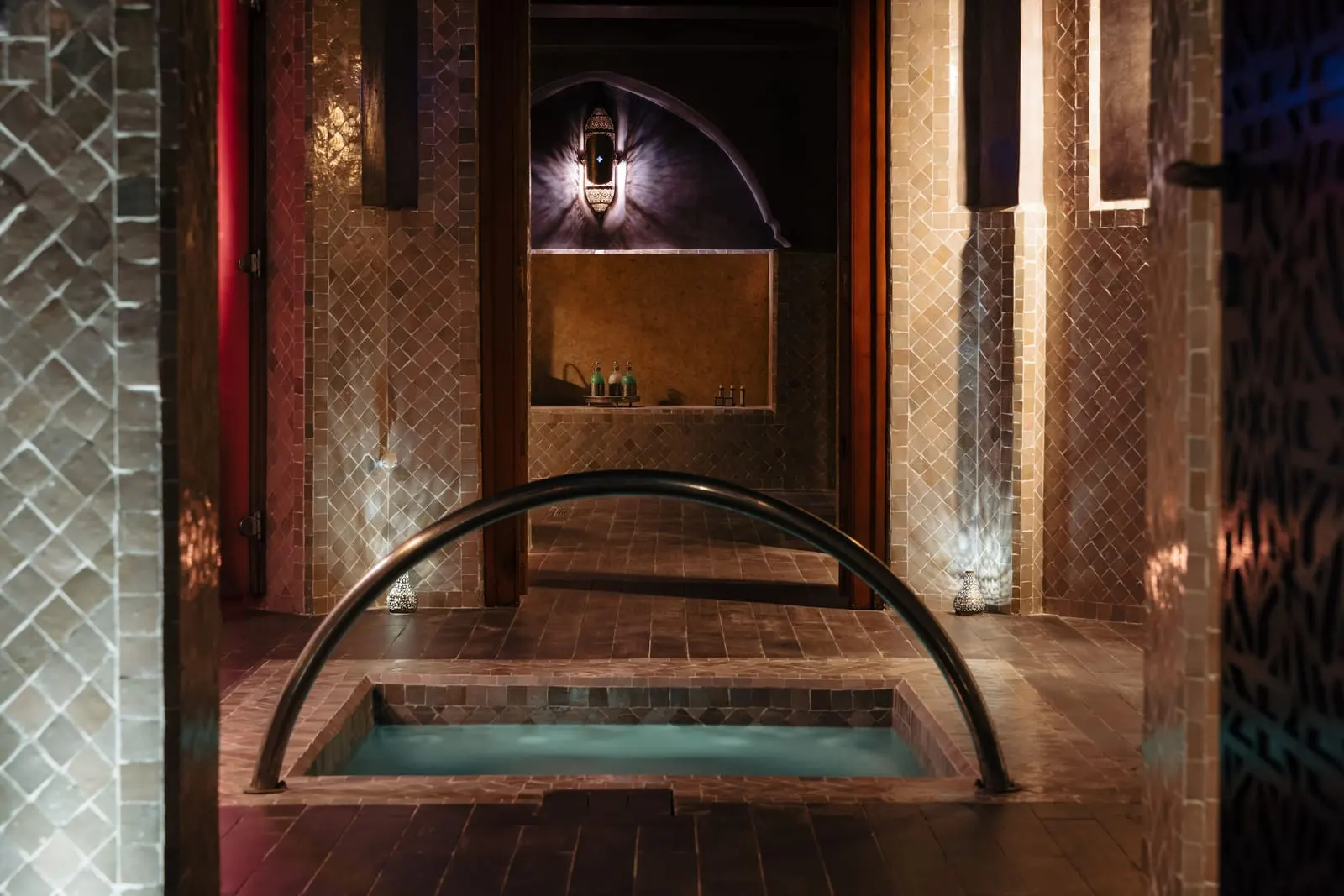 Nobu Hotel Marrakech: Zellige tiles and a plunge pool in The Pearl Spa