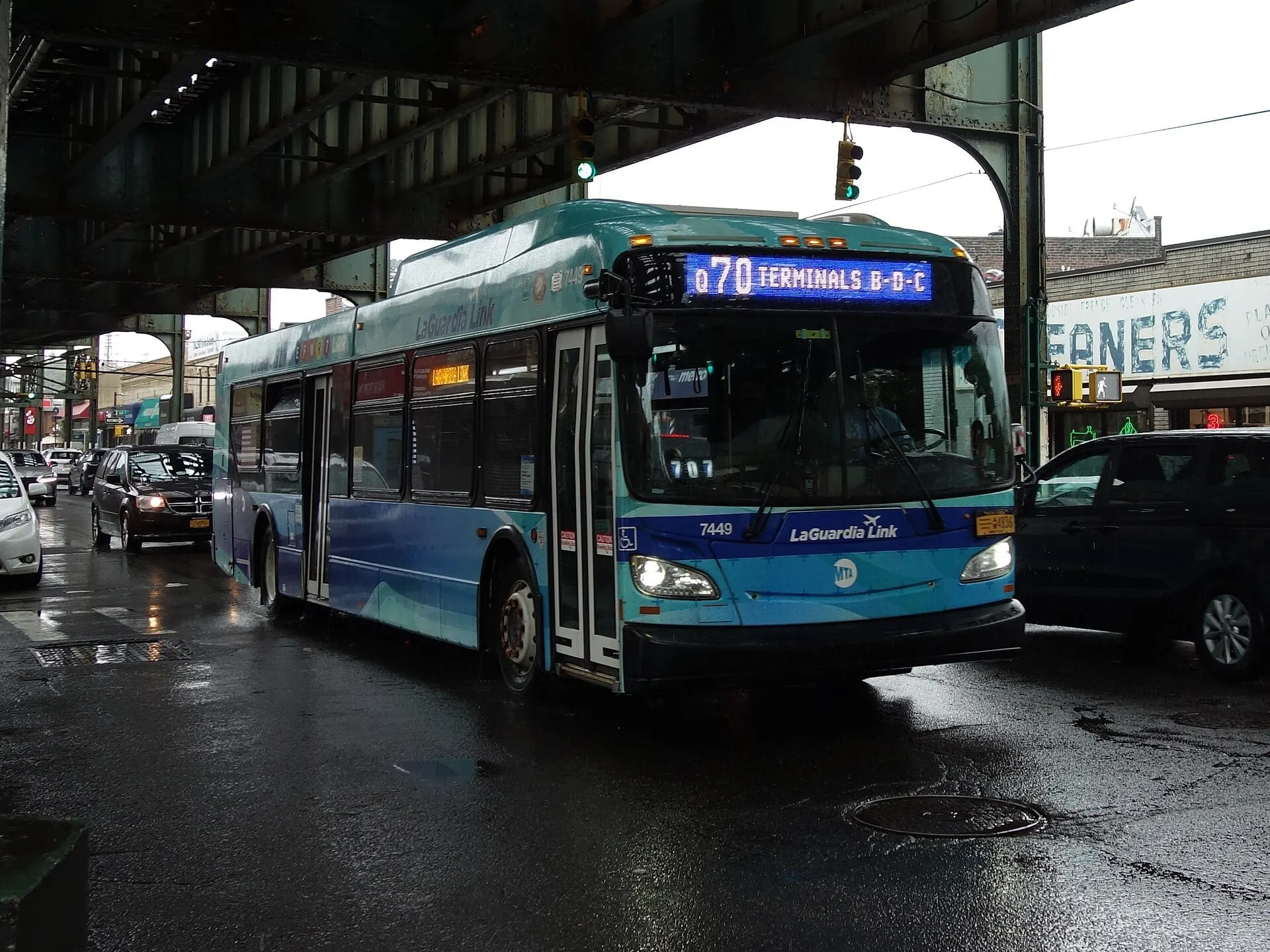 A Q70 LaGuardia Link bus in Woodside, Queens, heading for the airport terminals